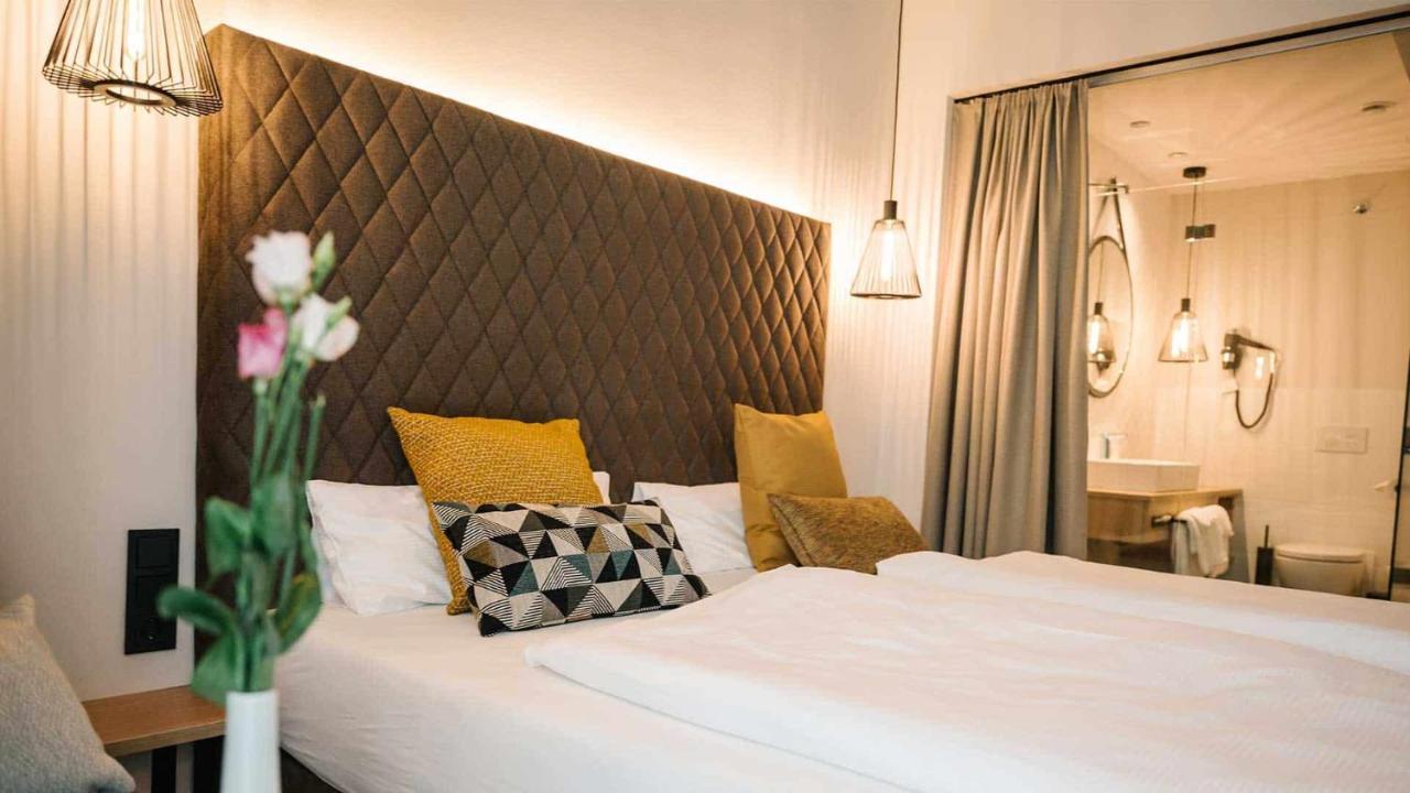Loom Hotel & Skybar Eislingen Exterior foto